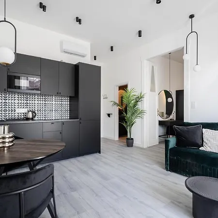 R6 - Boutique Apartments, Best Location By Bqa Budapest Exterior photo