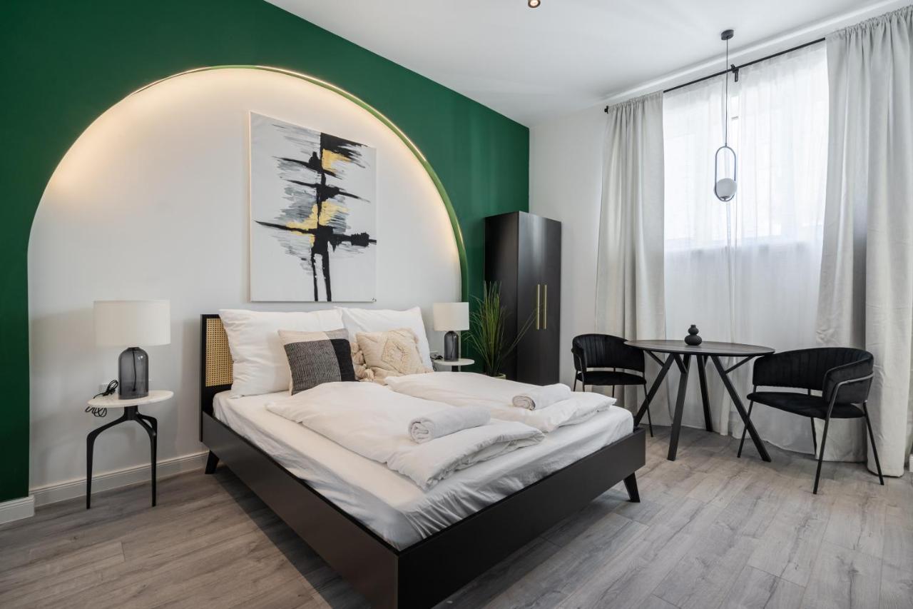 R6 - Boutique Apartments, Location By Bqa
