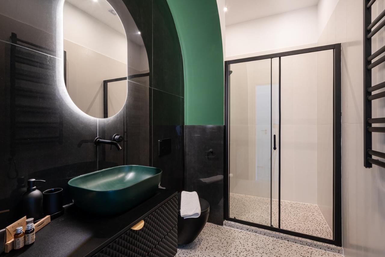 R6 - Boutique Apartments, Location By Bqa *