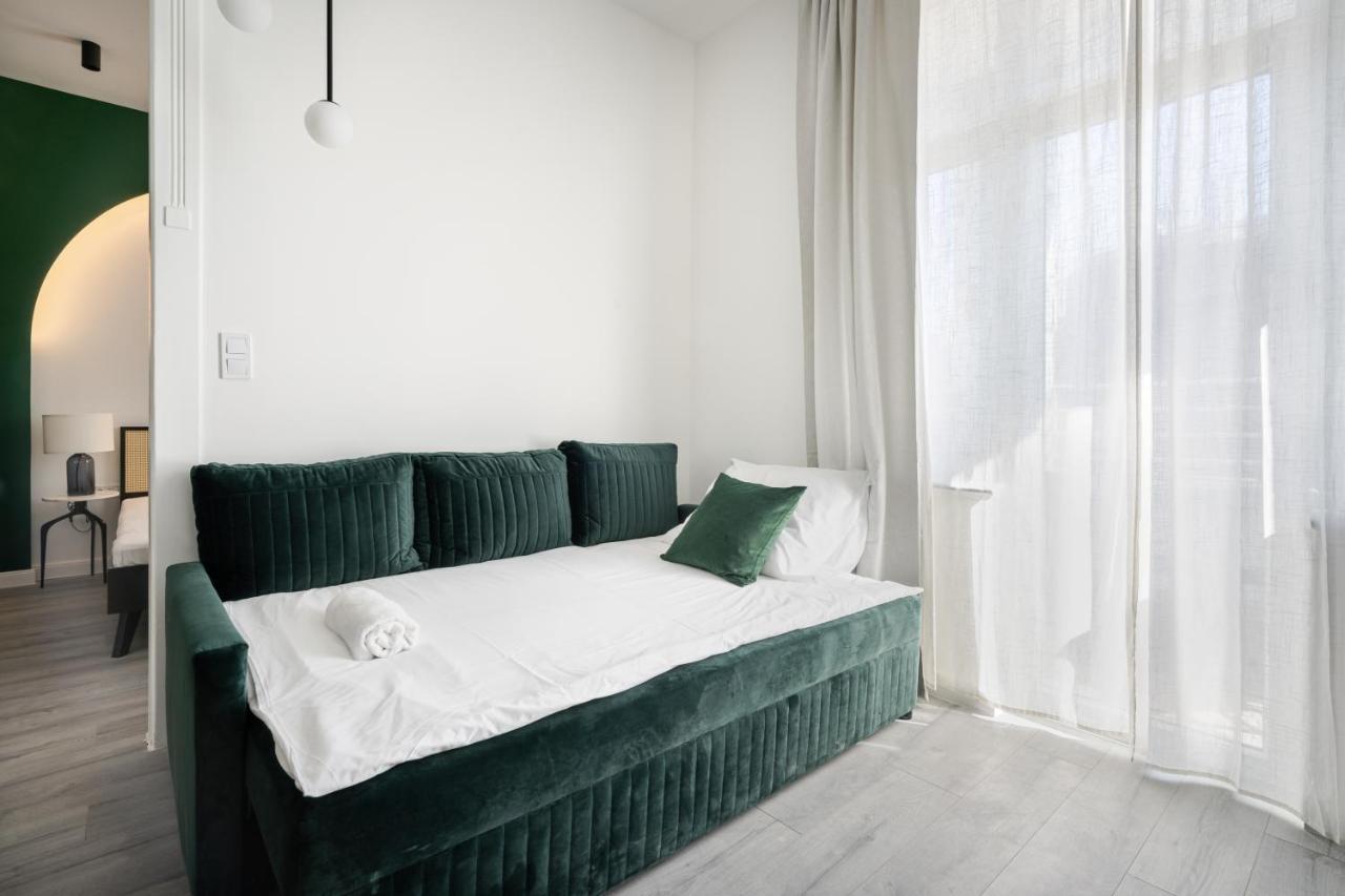 R6 - Boutique Apartments, Location By Bqa Apartmán *